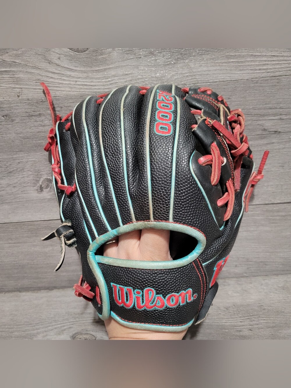 Wilson A2000 PF11SS Black/Red/Teal 11" LEFT